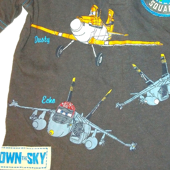 ☆BUNDLE☆Disney Planes Toddler Tee & NWT Disney Cars Socks Set☆ - Picture 13 of 14